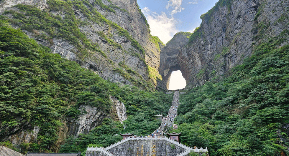 張家界跟團(tuán)游,張家界旅游攻略5天自由行,張家界自駕游,張家界旅游路線攻略,張家界中國國際旅行社